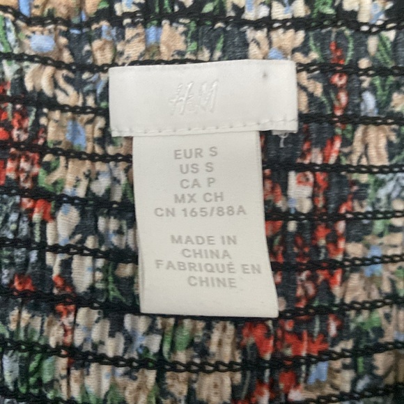 Gorgeous Vintage Floral Bohemian H&M Blouse - Sz. Small. *EUC*! - Picture 6 of 7